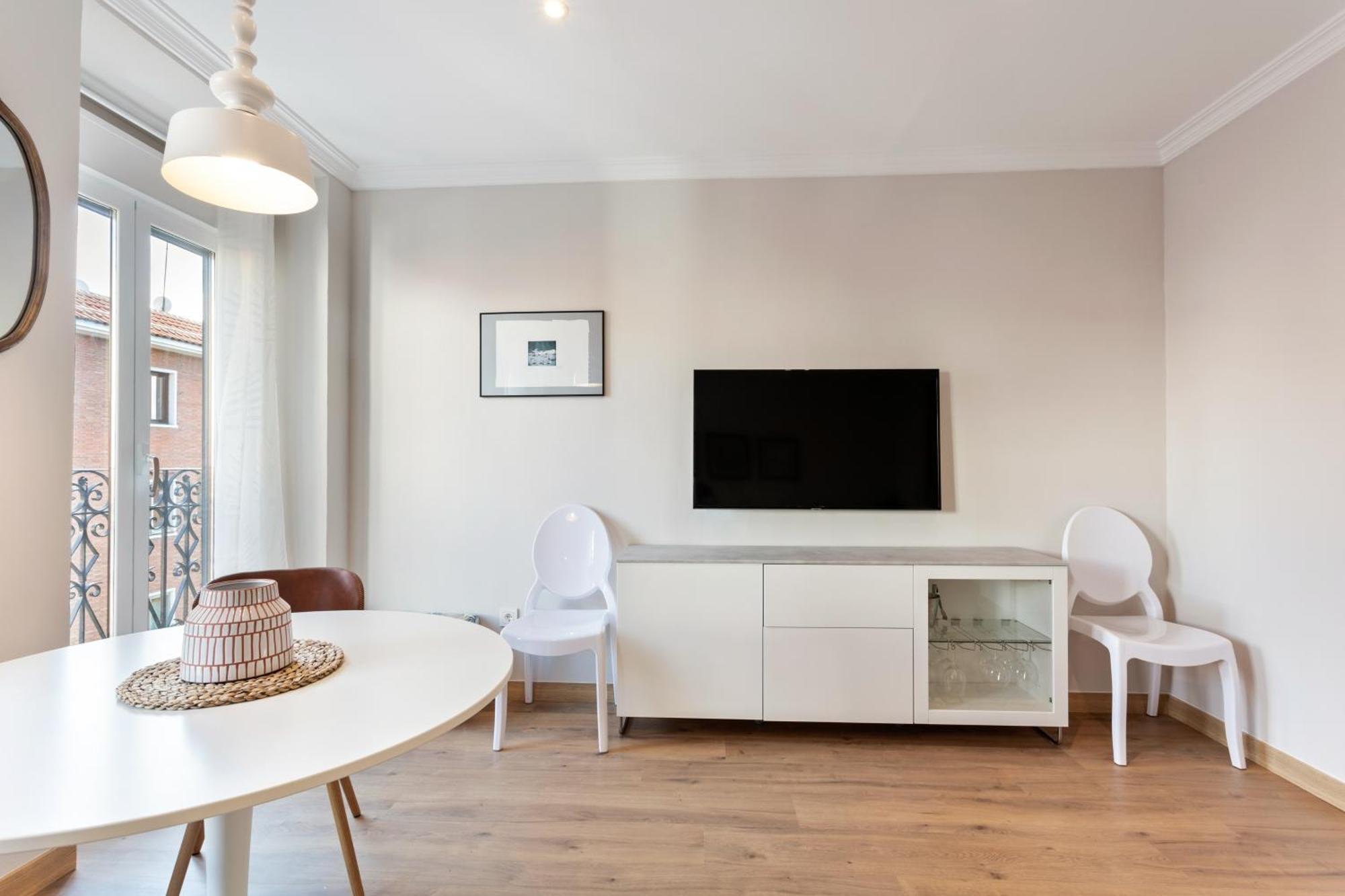 Appartement Elegant 1 Bedroom In The Heart Of Centro Madrid